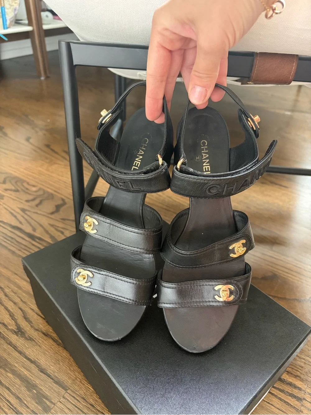 Chanel Interlocking CC Logo Slingback Sandals Size 40